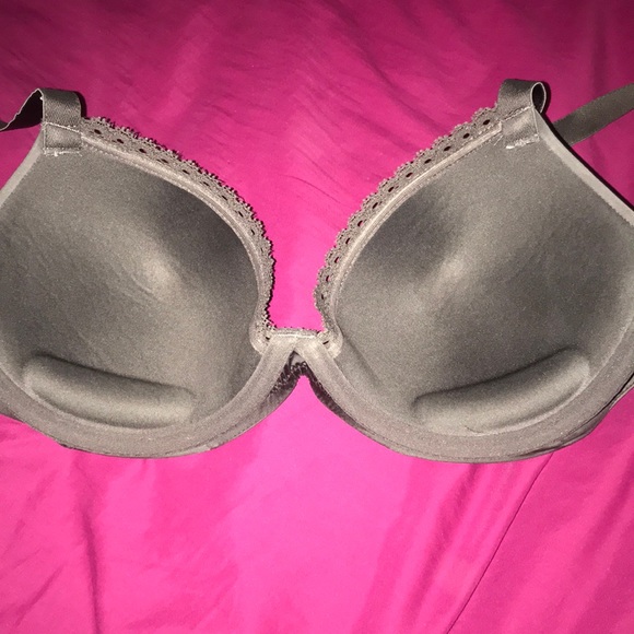 Calvin Klein Push-up Bra - Picture 2 of 3